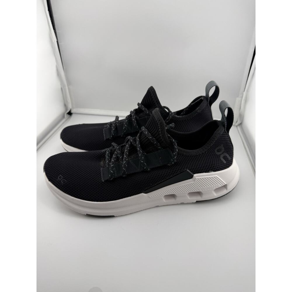 $130 ON Running Women's Cloudeasy in Black/Rock Size 8.5
